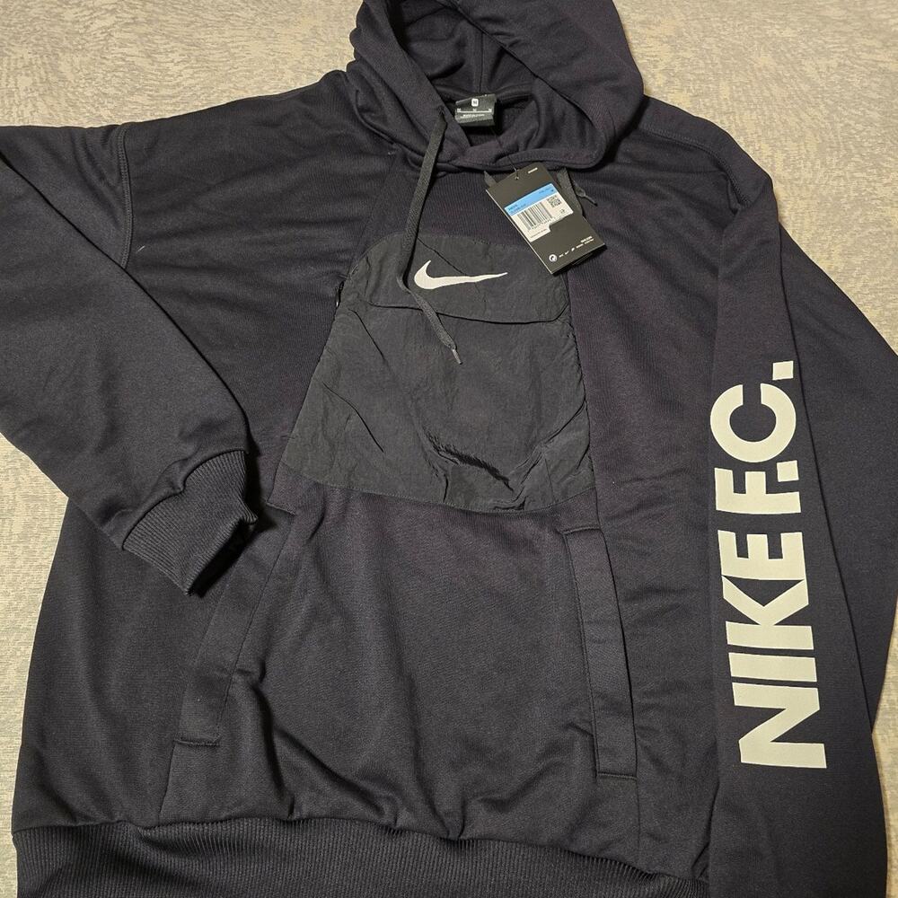 Nike F.C. Men Pullover Fleece Hoodie Loose Fit Soccer Black CJ2491 010 Medium